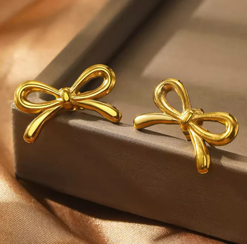 Ribbon Earrings